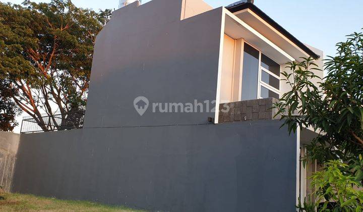 Rumah Graha Estetika Banyumanik Semarang