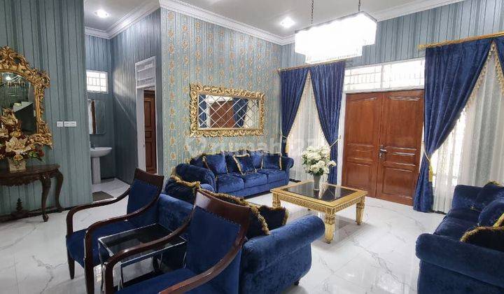 Rumah mewah Villa Aster Srondol Banyumanik Semarang  2