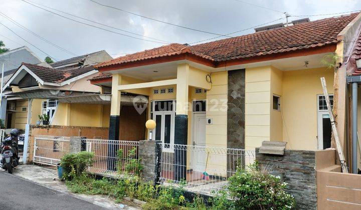 Rumah di Bukit Soka Bukit Sari Banyumanik Tembalang Semarang  1