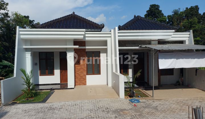 New House in Banyumanik, Semarang 1