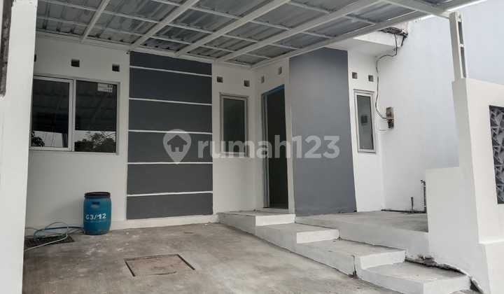 Bukit Kencana Jaya House, Tembalang, Semarang 2