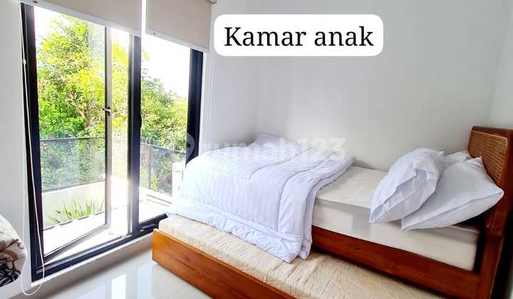 Villa Randu Gunting Tamanmartani Sleman Yogyakarta