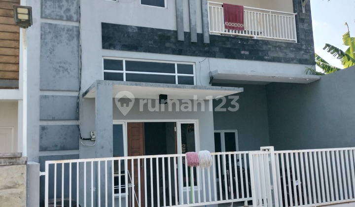 Rumah D Celesta Gondang Bulusan Tembalang Semarang 1