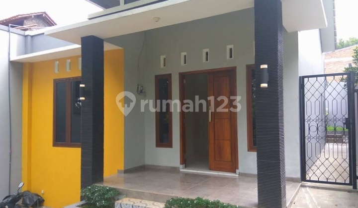 Rumah Jalan Gedawang Raya Banyumanik Semarang 2