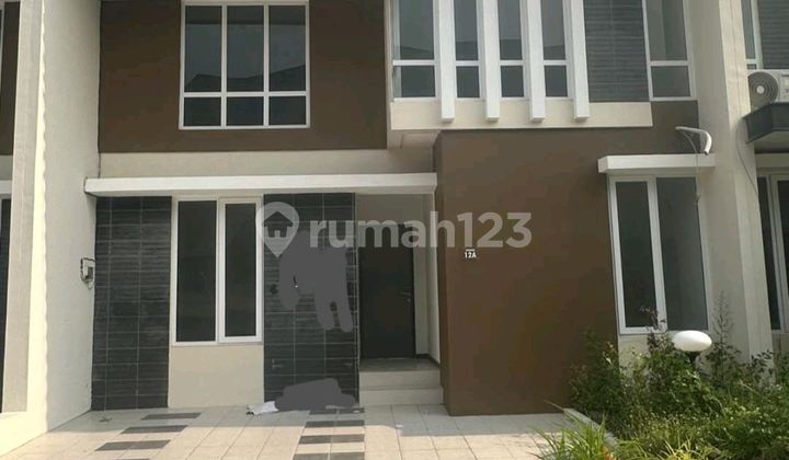 Madukoro Regency House, West Semarang Madukoro Regency House, West Semarang