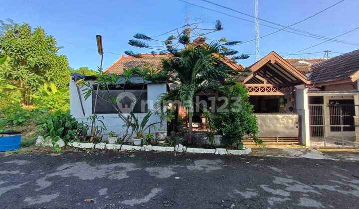 Rumah Villa Aster Srondol Banyumanik Semarang 1