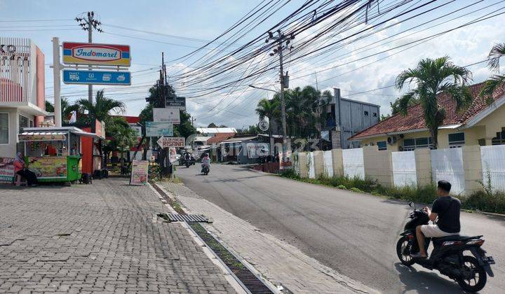 Rumah Grafika Raya Depan Smk 11 Banyumanik Semarang 2