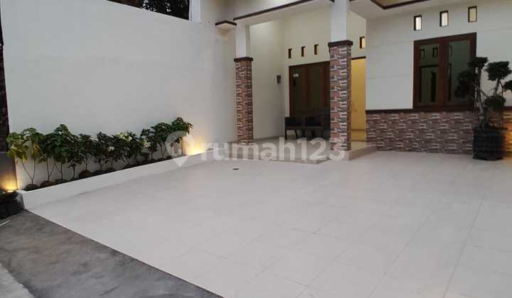 Rumah Jl Candi Sari Manyaran Kalipancur Sma 7 Semarang 2