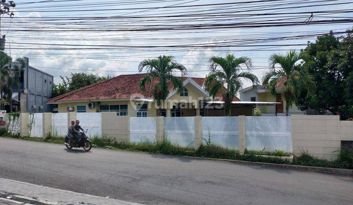 Rumah Grafika Raya Depan Smk 11 Banyumanik Semarang 1