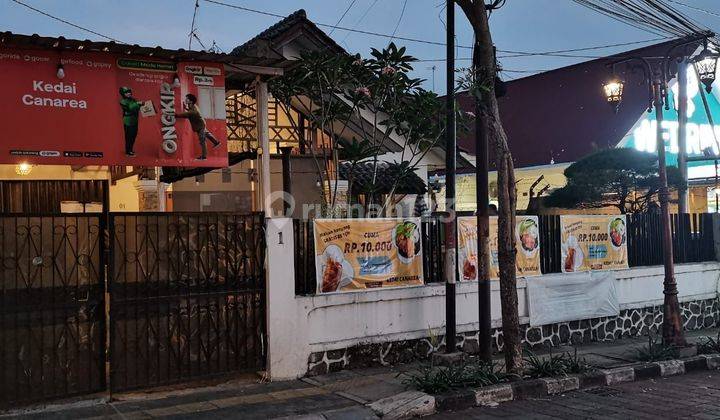 Rumah Kawasan Kuliner Jl Monginsidi Sidorejo Salatiga  2