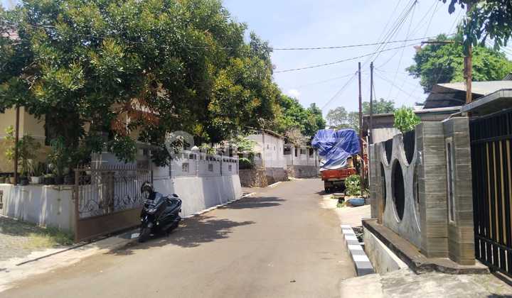 Tusam Raya Street House, Banyumanik, Semarang 2