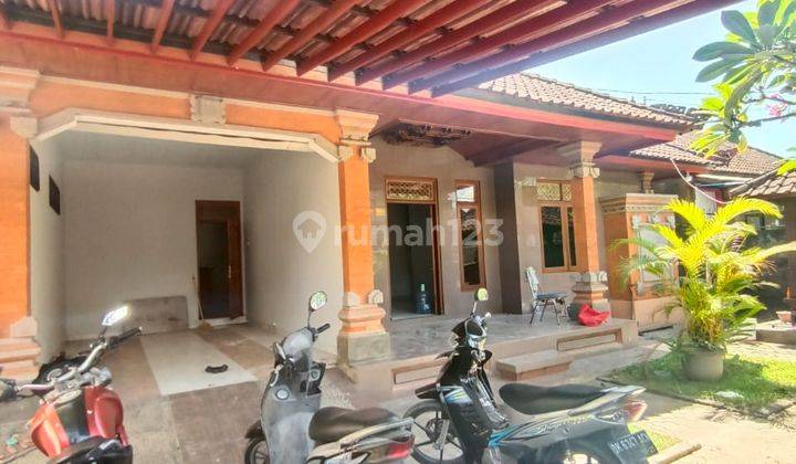 Sewa Rumah Tukad Balian Renon Lt 200 M2 1