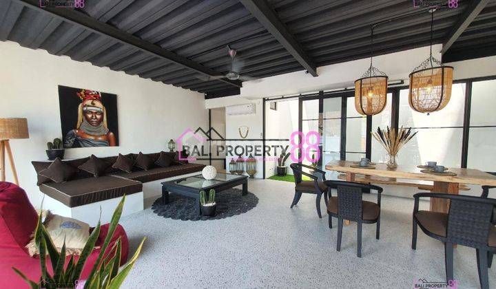 Selling Canggu bone wood villa floor 120 m2 2