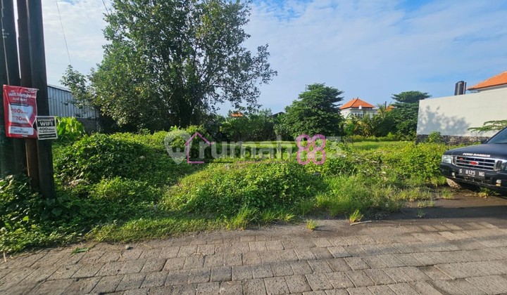 Strategic Commercial Land with 6-Meter Road Access | in Munggu, Bali LT 339 M2 Strategic Commercial Land with 6-Meter Road Access | in Munggu, Bali LT 339 M2