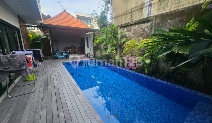 Dijual Villa 2 Lantai Furnished dengan Kolam Renang Pribadi | 3 KT di Umalas Kerobokan, Bali Dijual Villa 2 Lantai Furnished dengan Kolam Renang Pribadi | 3 KT di Umalas Kerobokan, Bali