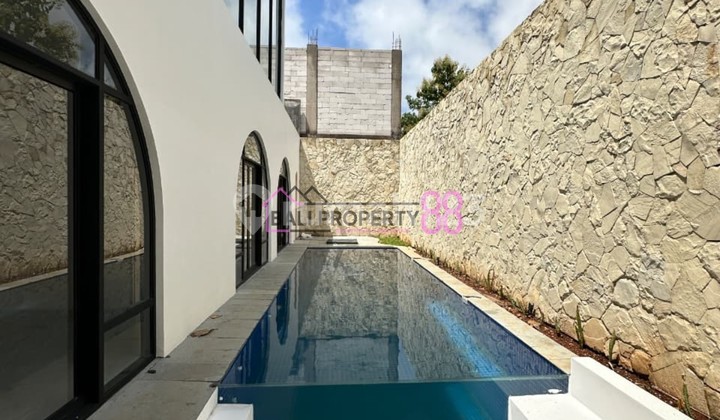 For Sale Modern Villa with Private Pool | 3 BR in Balangan Jimbaran LT 200 M2 2
