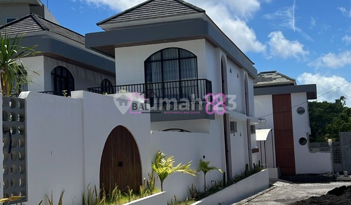 Dijual Villa Baru Mediteranian Santorini dengan Kolam Renang | 2 Kt di Nusa Dua LT 129 M2