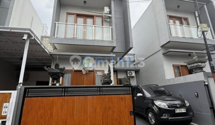 Disewakan Rumah Semi Baru & Nyaman | 2 Kt di Cargo, Kerobokan LT 70 M2