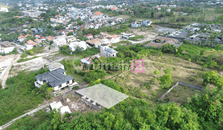 Premium Land for Sale in a Quiet Environment with Exclusive Villa Surroundings | in Ungasan, South Kuta, Bali, Land Area 400 m2