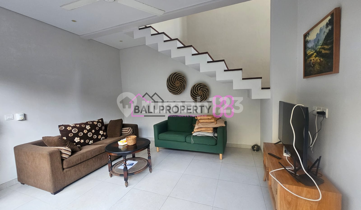 Dijual Villa 2 Lantai Furnished dengan Kolam Renang Pribadi | 3 KT di Umalas Kerobokan, Bali 2