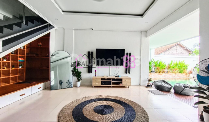 Dijual Villa Modern Stylish Brand New dengan Kolam Renang & Fully Furnished | 2 KT di Tumbak Bayuh, Pererenan LT 125 m2 1