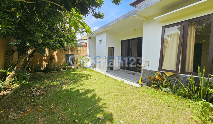 Disewakan Rumah Terawat Dekat Kampus dengan Akses Jalan Pribadi | 2 KT di Sidakarya, Denpasar LT 250 m2 1