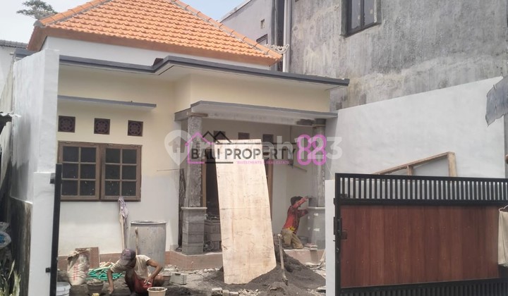For Sale Modern & Comfortable House with Spacious Garage | 3 BR in Dalung LT 114 M2