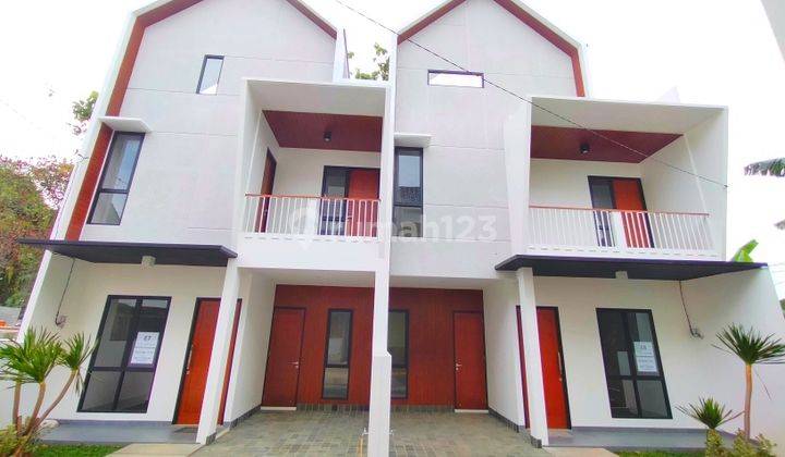 Rumah 3 Lt Siap Huni Strategis Di Himpit 2 Pintu Toll Depok 2