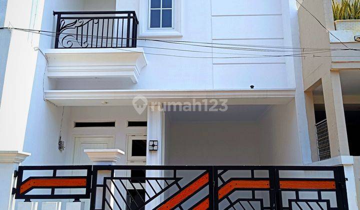 Di Jual Rumah Baru 2 lt Siap Huni Dalam Komplek Akses 2 Mobil Tidak Jauh dari Pintu Toll Depok 2