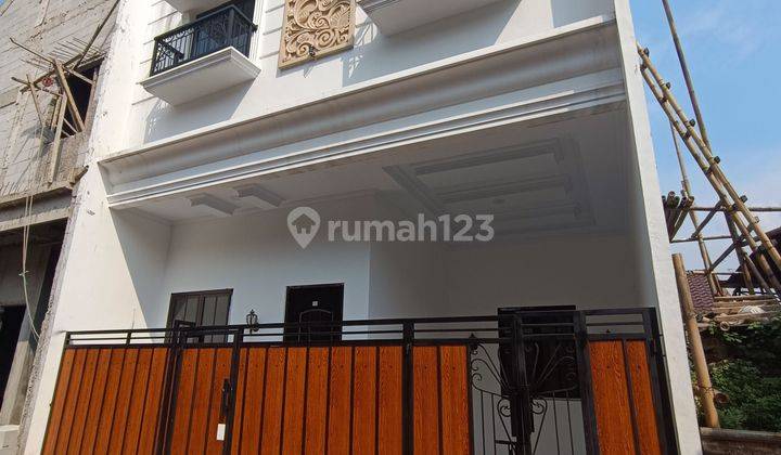 Di Jual Rumah Baru Siap Huni 2 Lantai di Beji Hanya 600 jutaan, Strategis dekat Margonda Depok 1