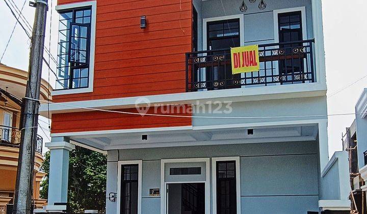 Di Jual Rumah Baru Siap Huni Bebas Biaya dekat Pintu Toll Depok 2