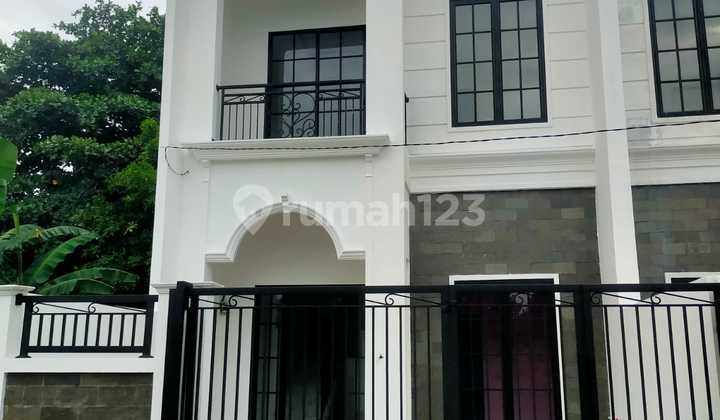 Rumah 2 Lantai Siap Huni 5 Menit ke Pintu Toll Desari Free Biaya