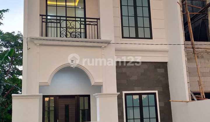 Rumah 2 Lt Siap Huni Strategis Free Biaya Dekat Toll Desar 2
