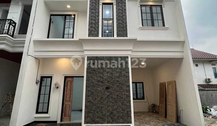 Rumah 2 Lt Siap Huni Strategis Dlm Komplek Free Biaya Biaya