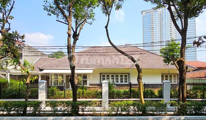 Rumah Siap Huni di Kebayoran Baru Nego