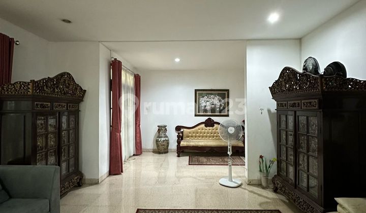 FOR SALE SENOPATI AREA KEBAYORAN BARU SUITABLE FOR RESIDENCE/BUSINESS ROAD FRONT WIDE 2