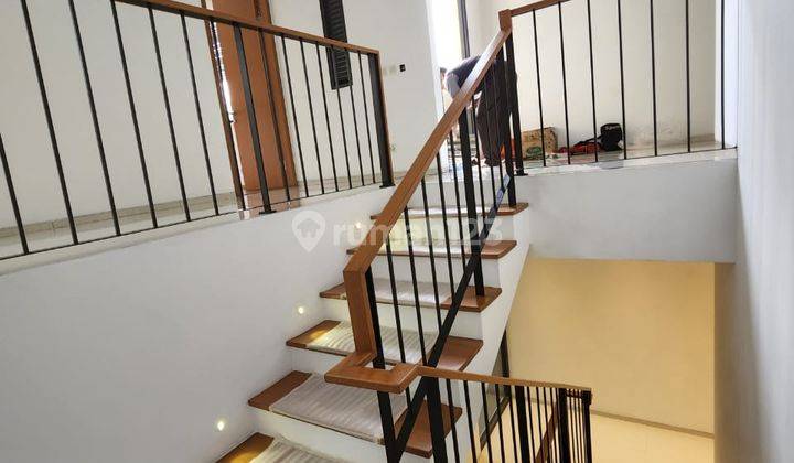 Di Jual Rumah Baru 3 Lantai Warung Buncit Jakarta Selatan  3