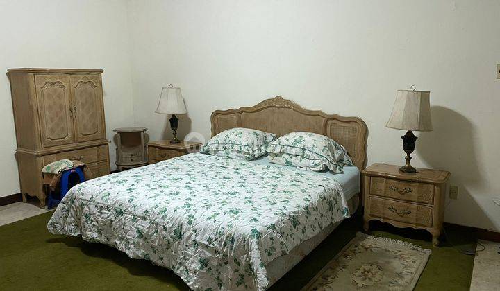 Rumah Area Gatot Subroto Belakang Hotel Kartika Chandra .  4