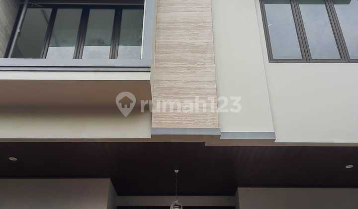 Dijual Rumah Bangunan Baru 2 Unit Di Wijaya Timur Kapt.tendean 1