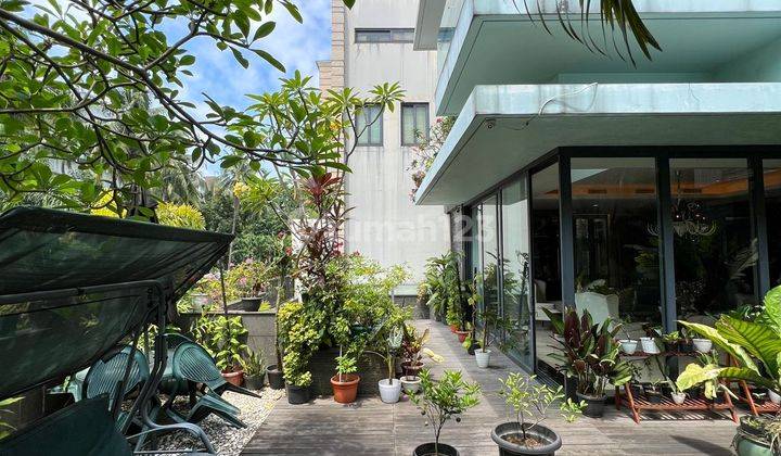 Simprug Golf Luxury Modern House Dekat Senayan Lokasi Premium