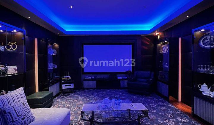 Simprug Golf Luxury Modern House Dekat Senayan Lokasi Premium
