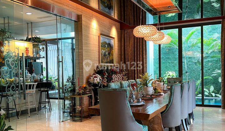 Simprug Golf Luxury Modern House Dekat Senayan Lokasi Premium
