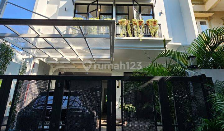 For Sale Brand New Classic Modern House Pondok Indah Jakarta Selatan 1