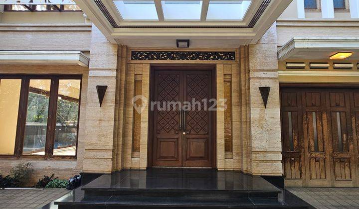 Dijual Rumah Modern Tropical di Area Pondok Indah Jakarta Selatan  1