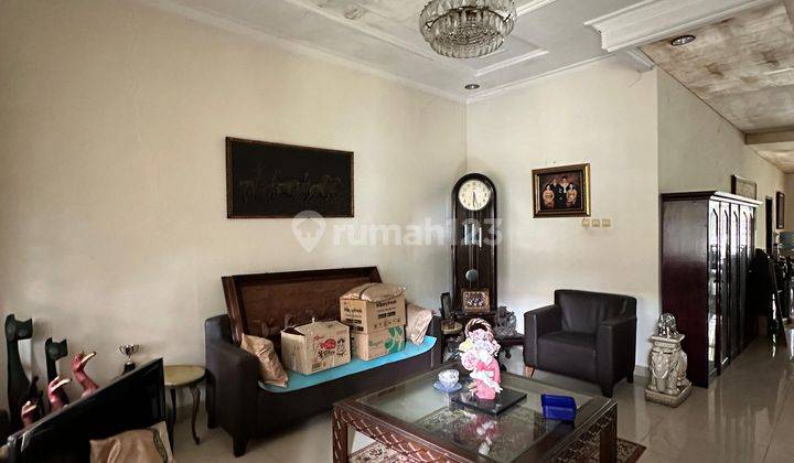 Dijual Rumah Lama Layak Huni Kemang Area Jakarta Selatan 2