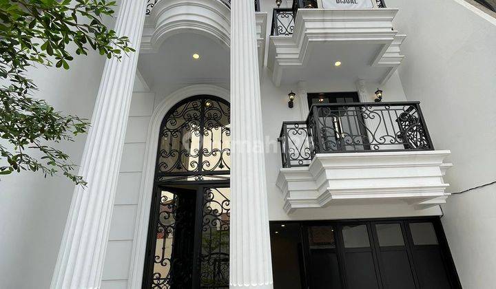  , Rumah Mewah European Classic Di Jagakarsa Jakarta Selatan 1