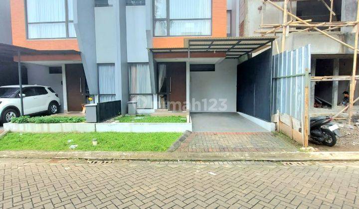 Rumah Siap Huni Rapi Kondisi Furnished di Kebayoran Harmony 1