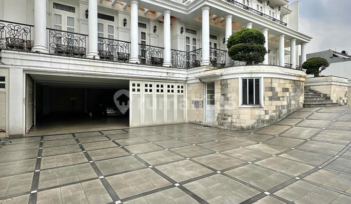 For Sale Cipete Modern Classic House Dekat MRT Station