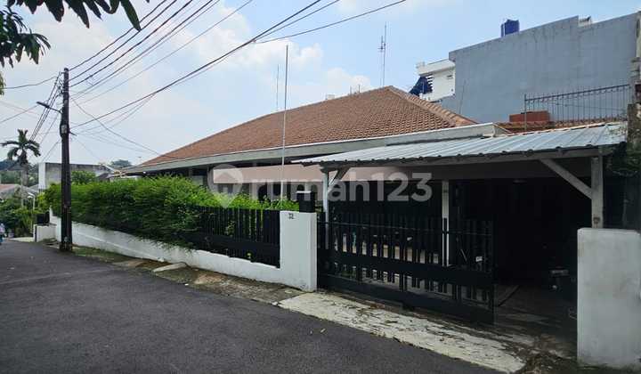 Dijual Rumah 1 Lantai Hitung Tanah Tanah Kusir di Kebayoran Lama Jakarta Selatan