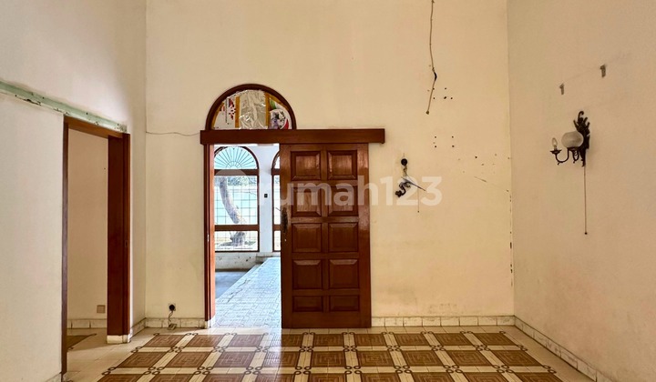 MENTENG DIJUAL: 2 KAVLING RUMAH HITUNG TANAH, LOKASI ELITE JARANG ADA, TANAH PERSEGI 2